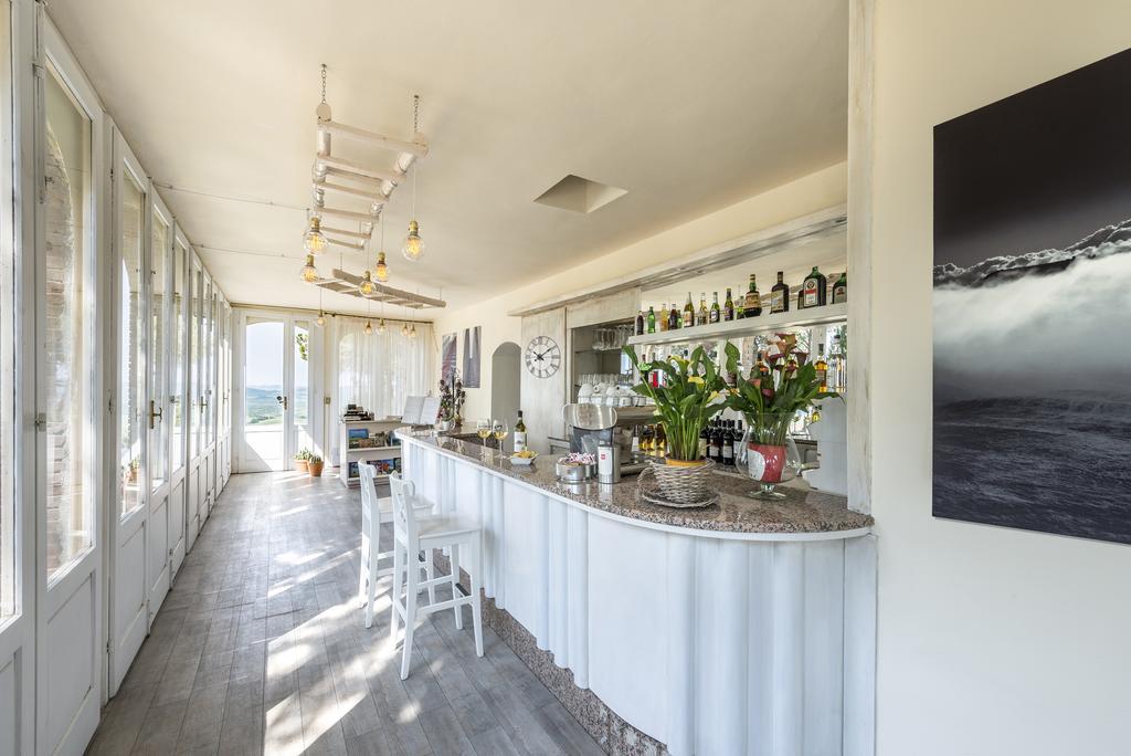 Hotel Il Cavallino Blu 渥尔特拉 外观 照片